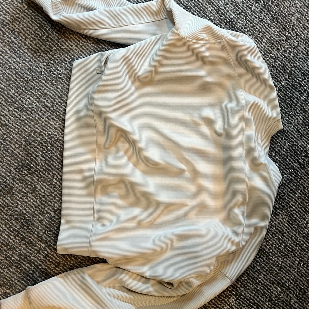 lululemon athletica Long Sleeve Tee - Cream